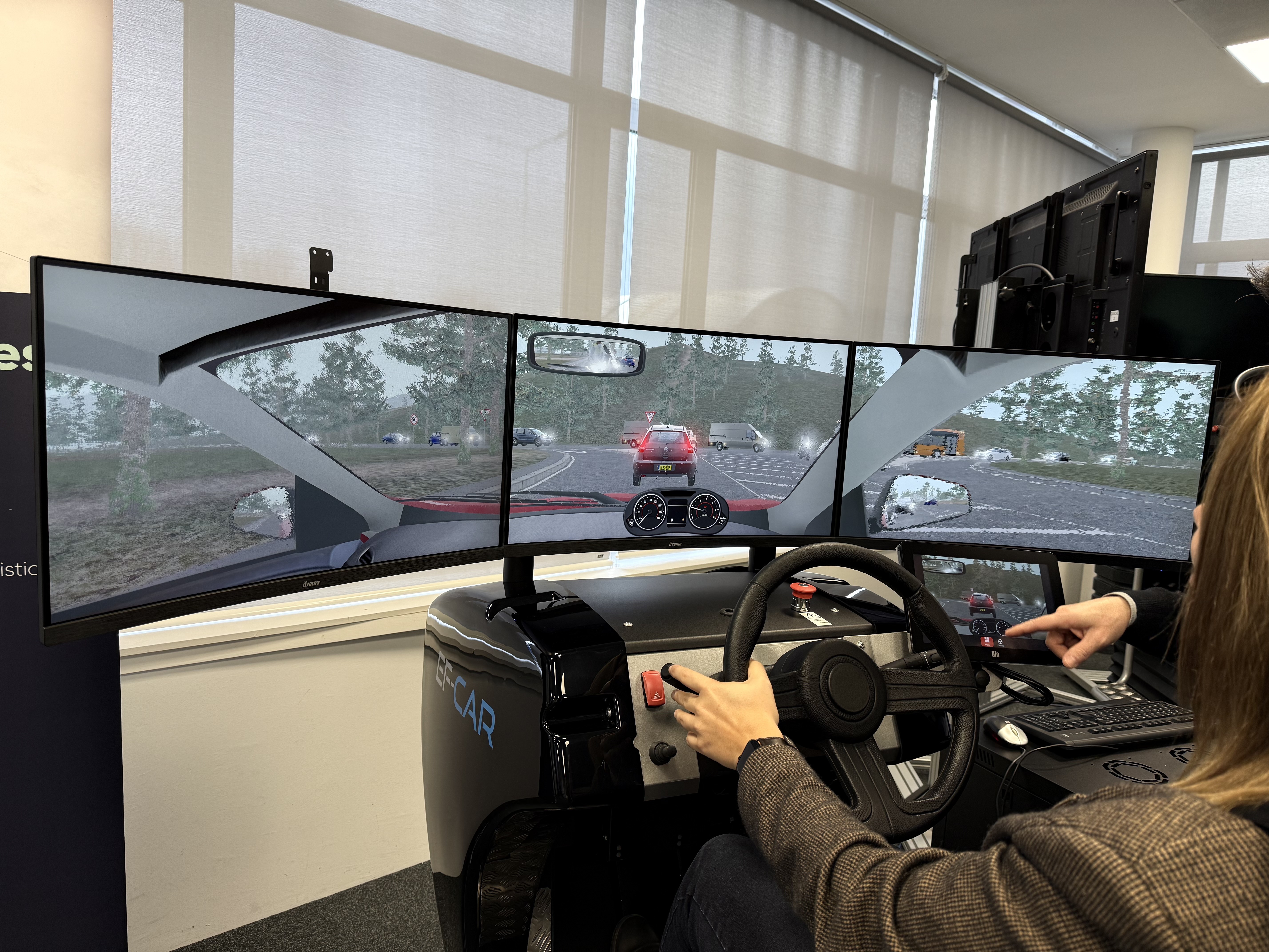 Driving simulator session with instructor guidance